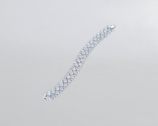 Cushion and Round Brilliant Cut Diamond Bracelet