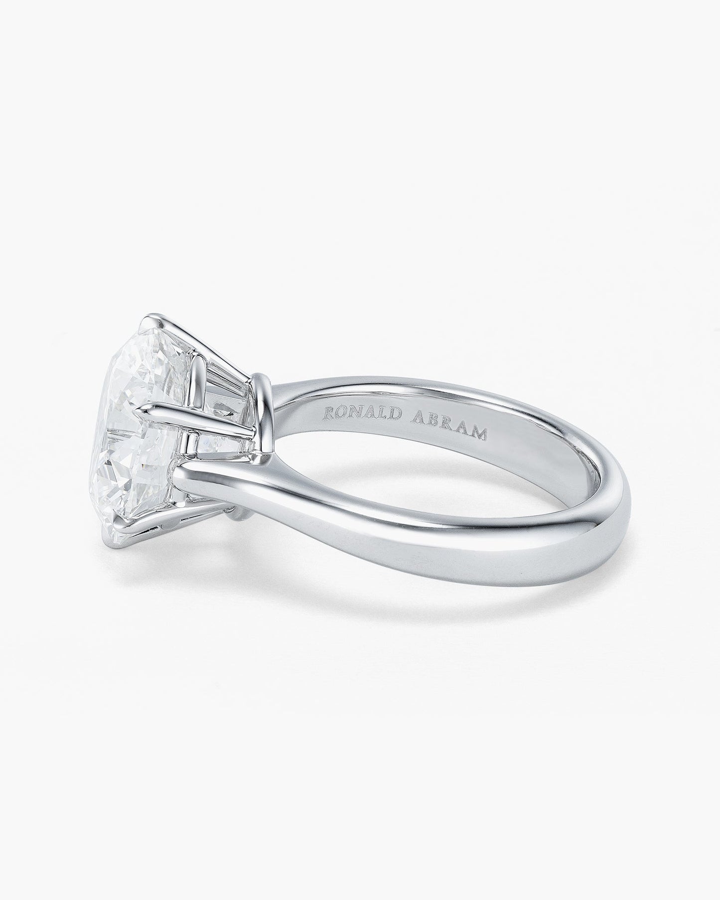 4.70 carat Round Brilliant Cut Diamond Ring