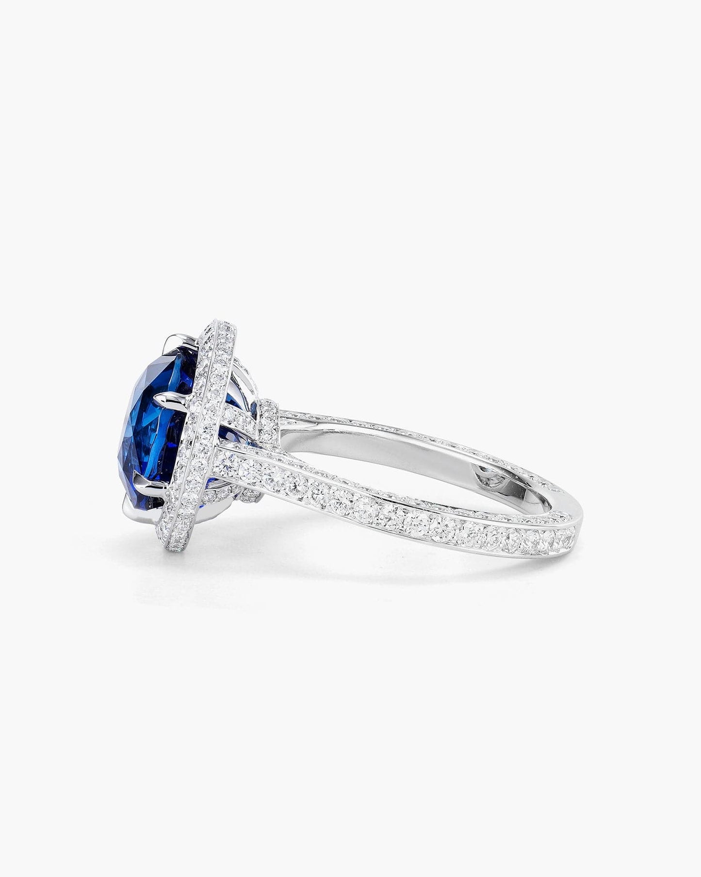 5.06 carat Round Cut Madagascar Sapphire and Diamond Ring