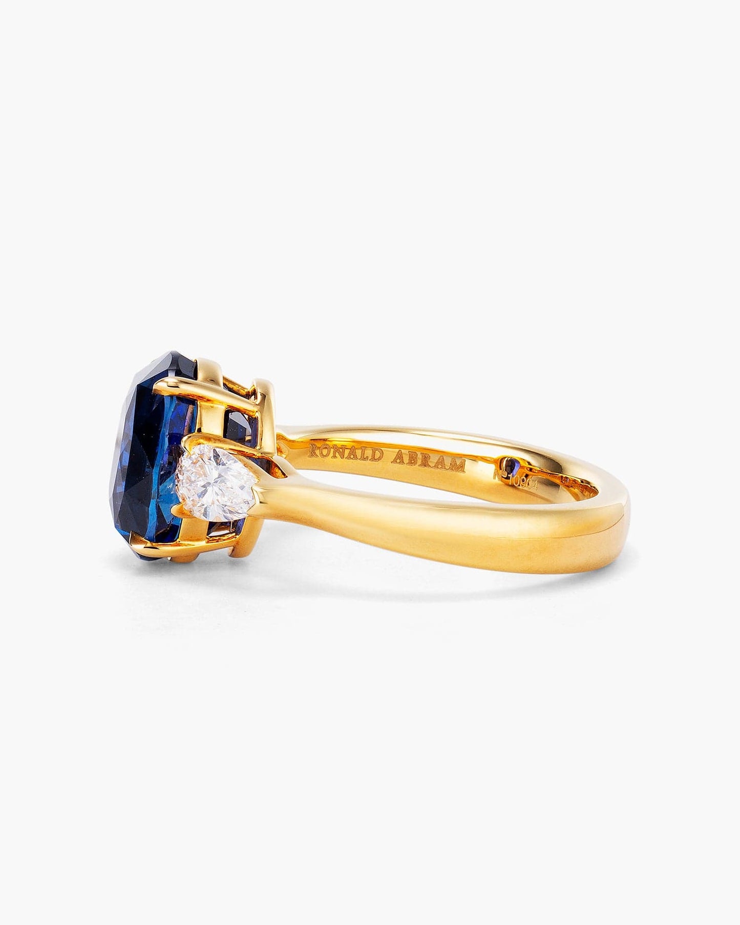 5.07 carat Oval Shape Sapphire and Diamond Ring