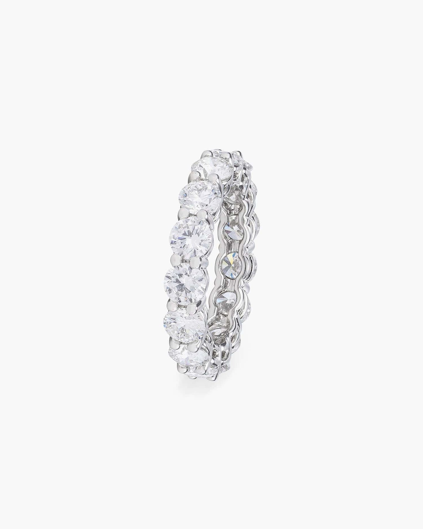 Round Brilliant Cut Diamond Eternity Ring (0.23 carat)
