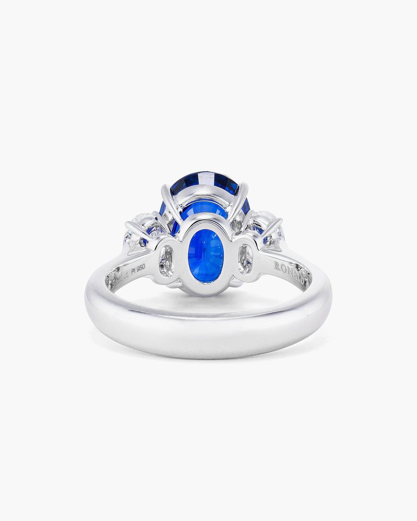 4.22 carat Oval Shape Ceylon Sapphire and Diamond Ring