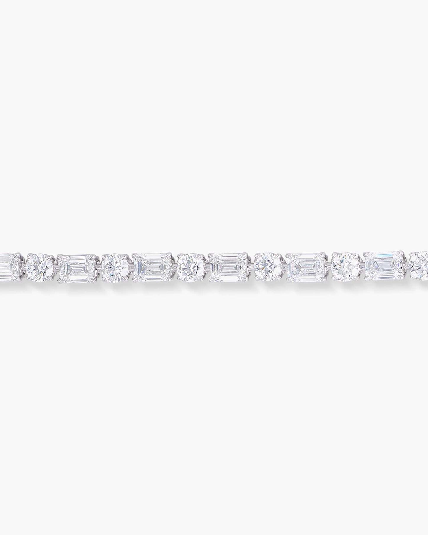 Emerald Cut and Round Brilliant Cut Diamond Bracelet (0.50 carat)