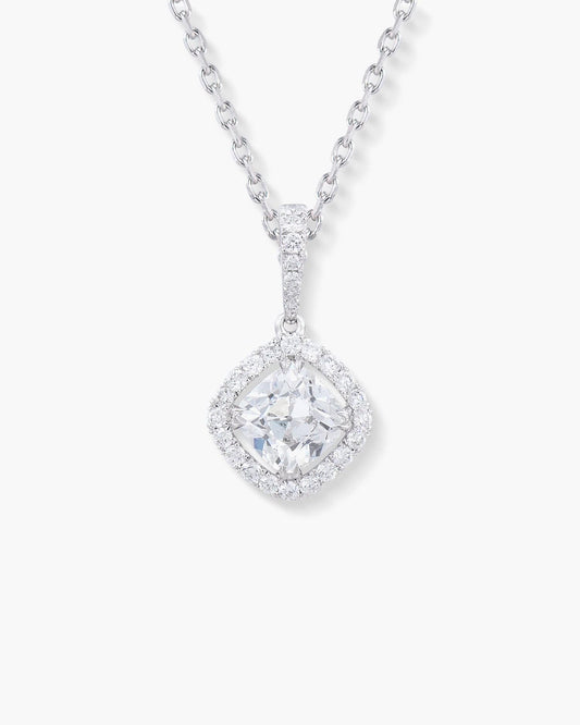 0.75 carat Cushion Cut Diamond Pendant Nekclace