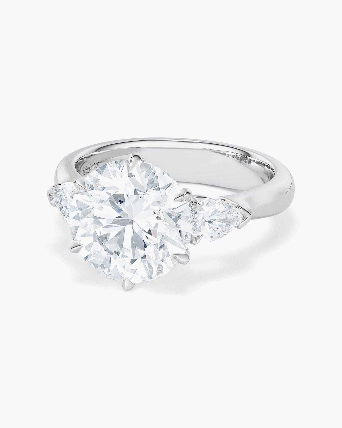 3.87 carat Round Brilliant Cut Diamond Ring