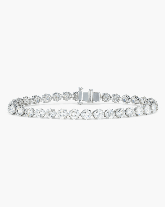 11.86 carat Cushion Cut Diamond Bracelet (0.30 carat)