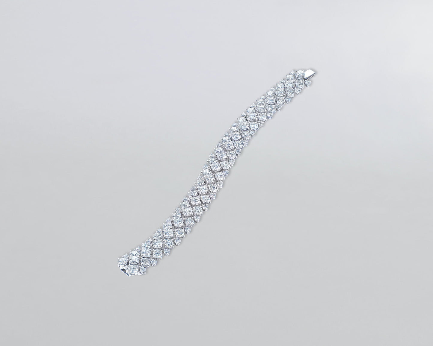 Cushion and Round Brilliant Cut Diamond Bracelet