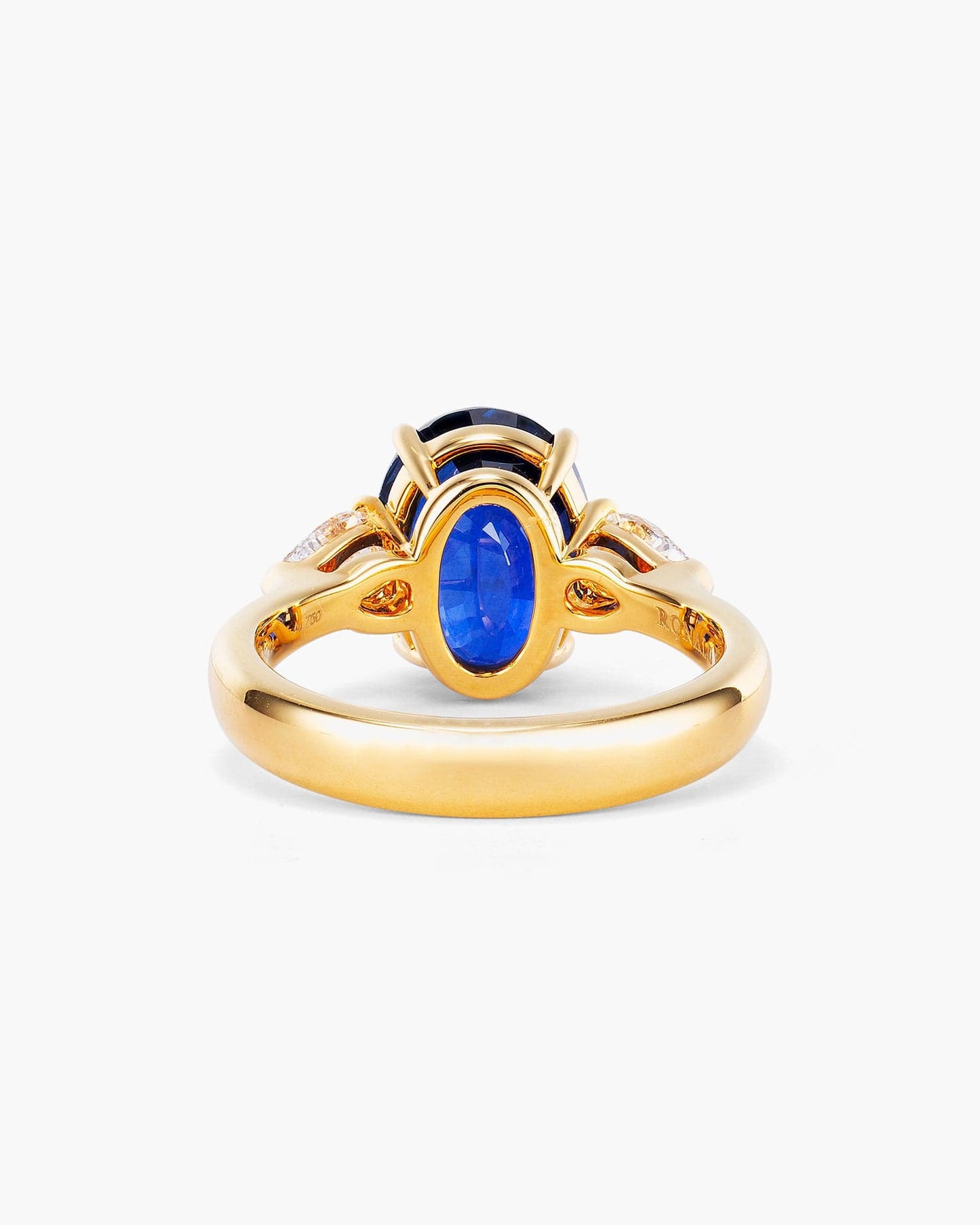 5.07 carat Oval Shape Sapphire and Diamond Ring