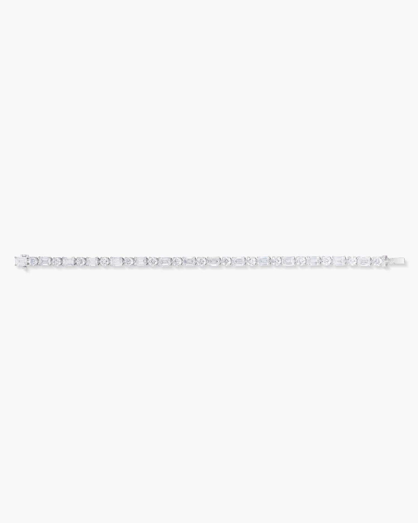 Emerald Cut and Round Brilliant Cut Diamond Bracelet (0.50 carat)