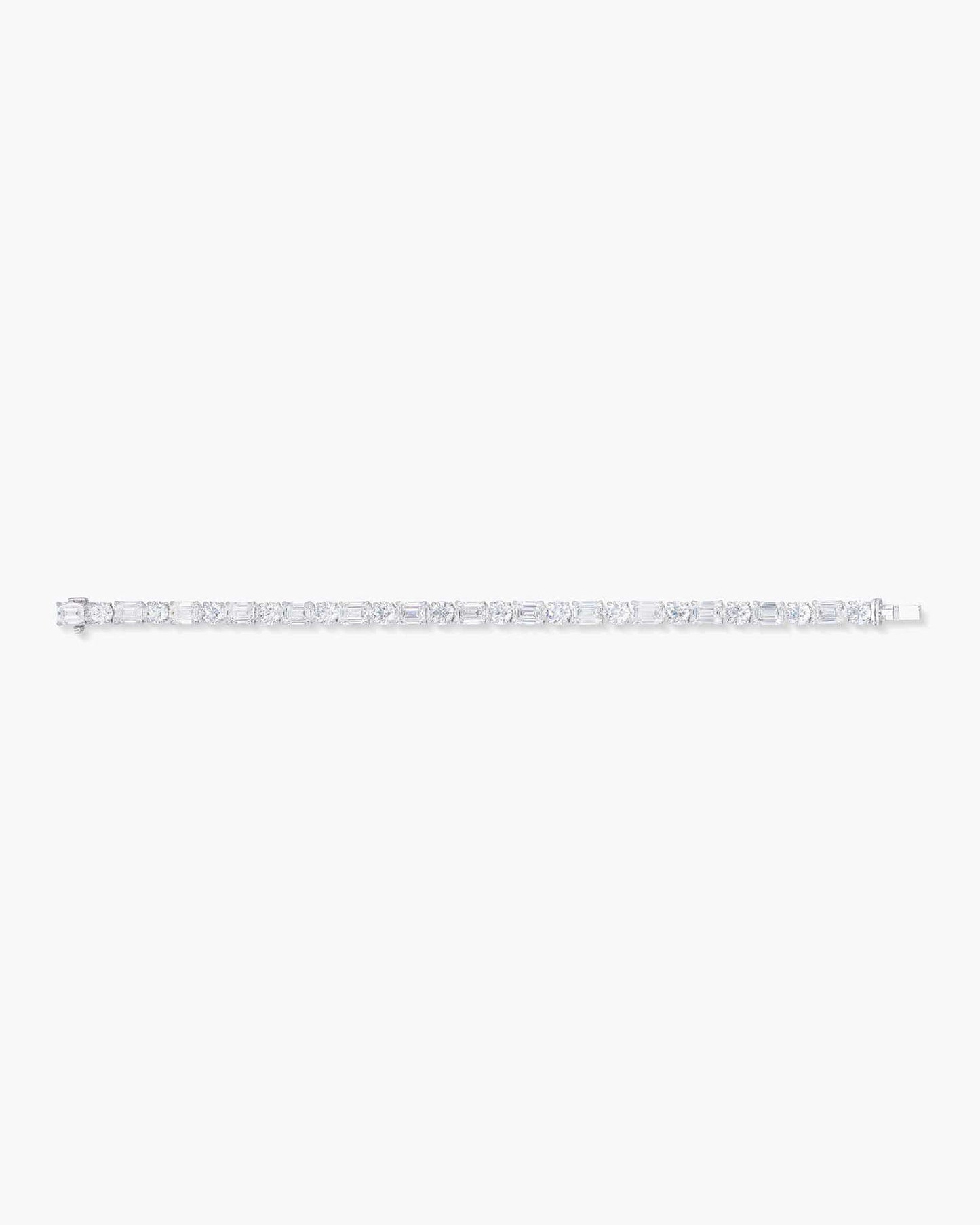 Emerald Cut and Round Brilliant Cut Diamond Bracelet (0.70 carat)