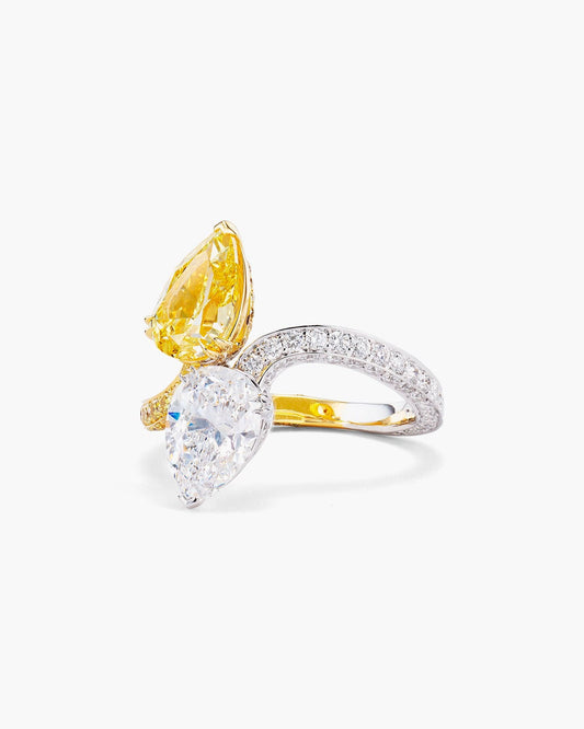 Pear Shape Yellow and White Diamond Toi-et-Moi Ring