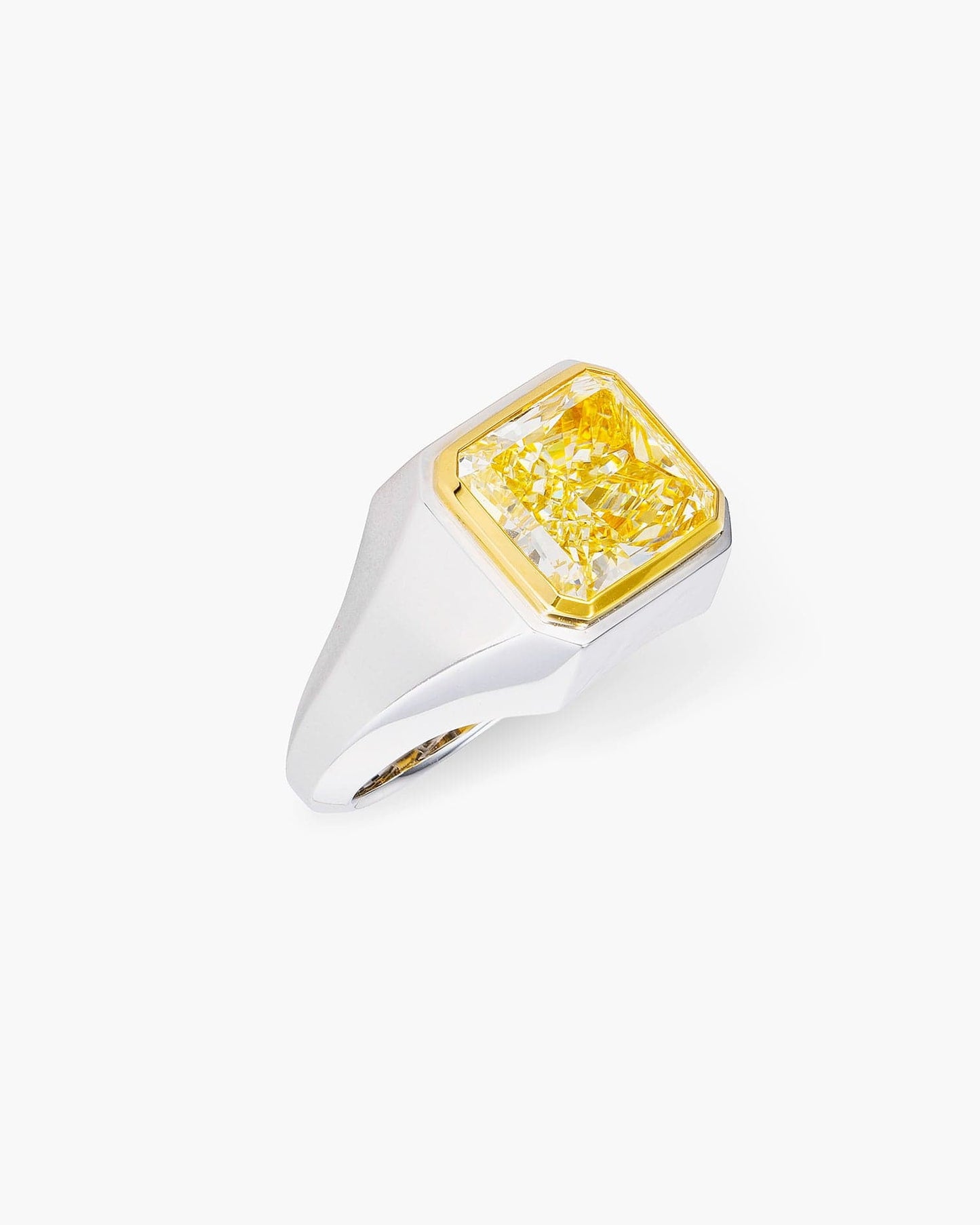 2.61 carat Radiant Cut Yellow Diamond Ring