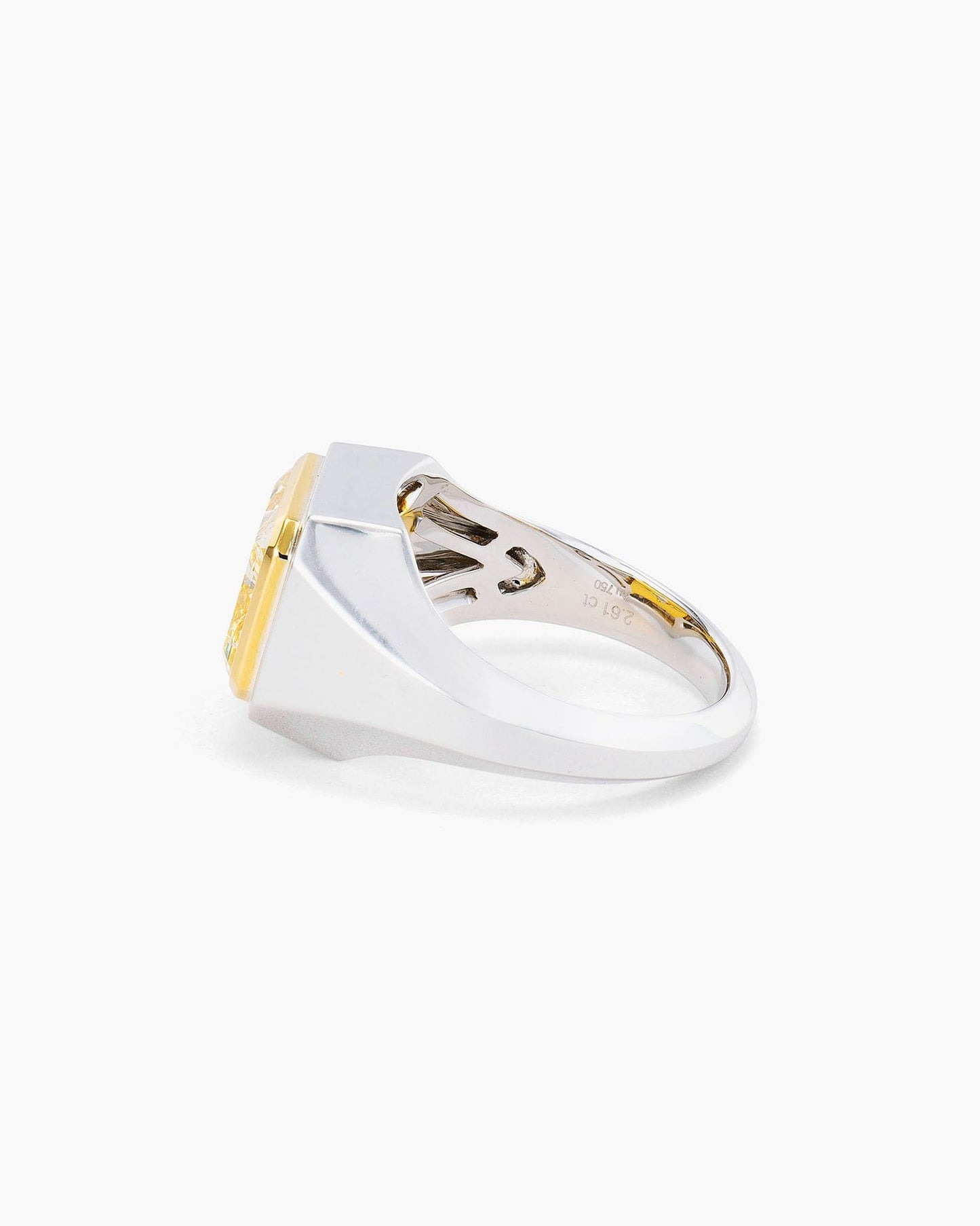 2.61 carat Radiant Cut Yellow Diamond Ring