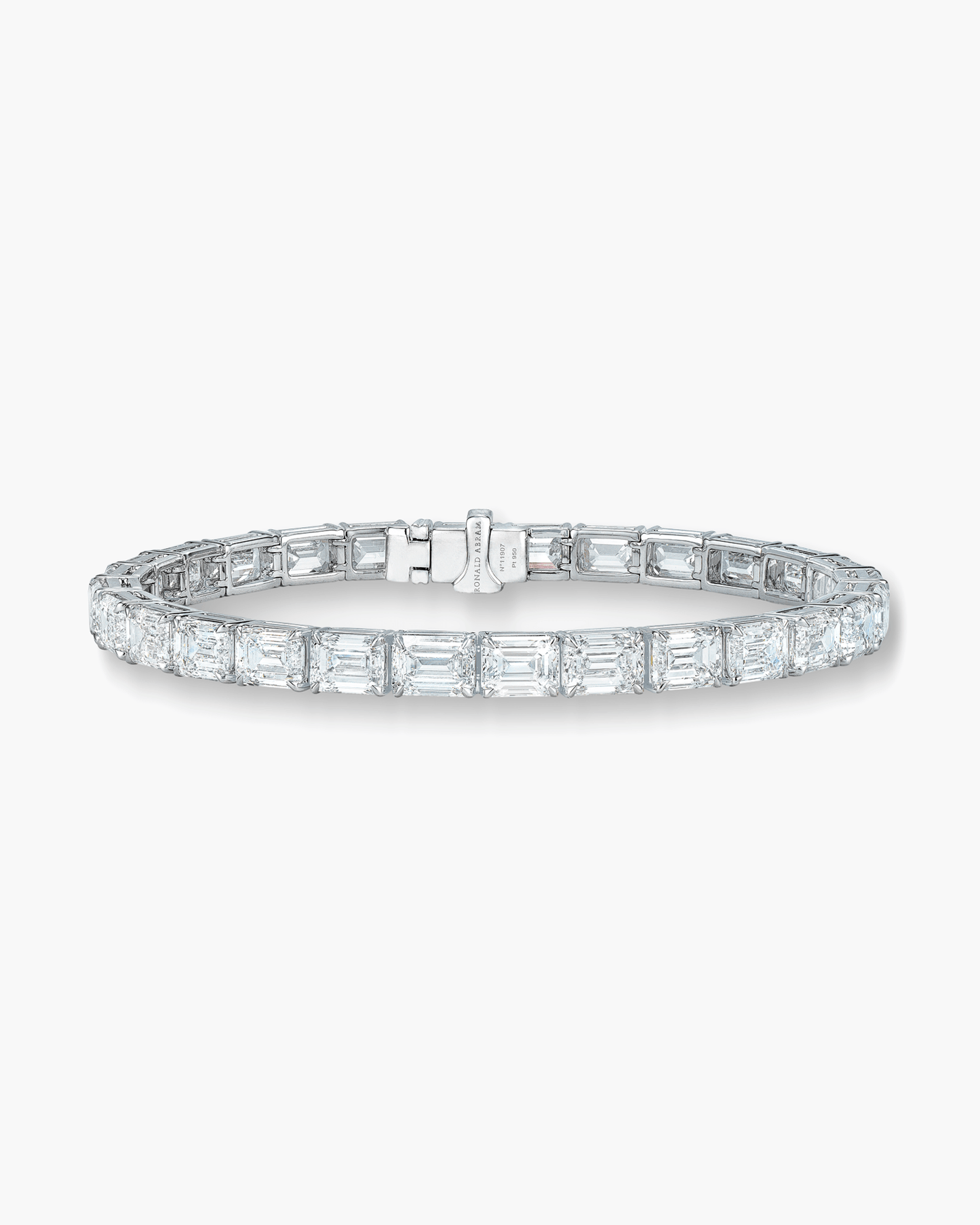 Emerald Cut Diamond Bracelet (0.70 carat)