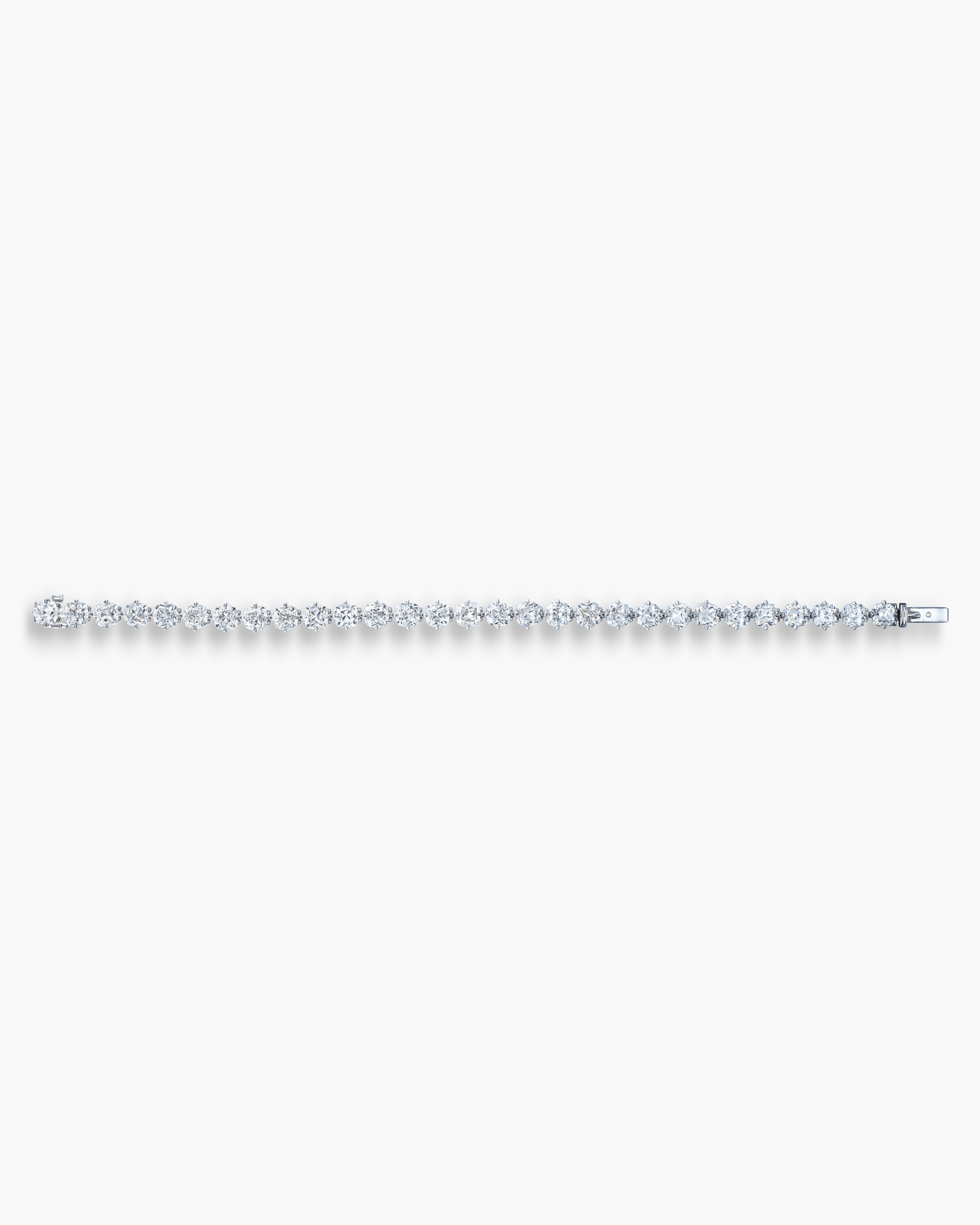 14.55 carat Antique Cushion Cut Diamond Bracelet (0.50 carat)