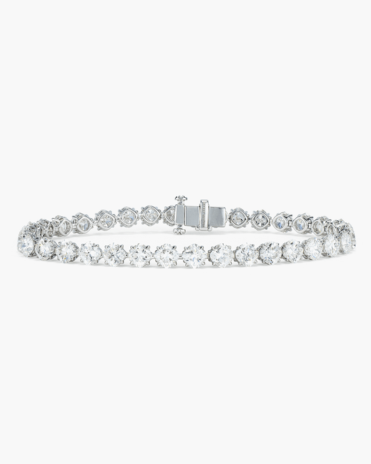 11.86 carat Cushion Cut Diamond Bracelet (0.30 carat)