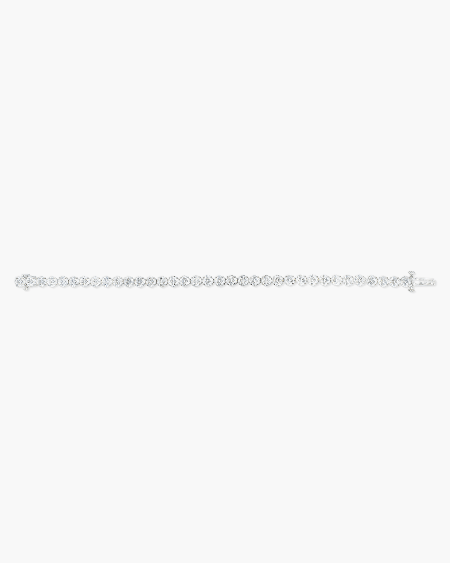 11.86 carat Cushion Cut Diamond Bracelet (0.30 carat)