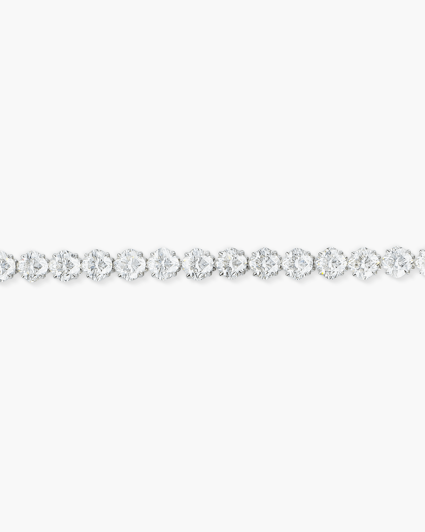 11.86 carat Cushion Cut Diamond Bracelet (0.30 carat)