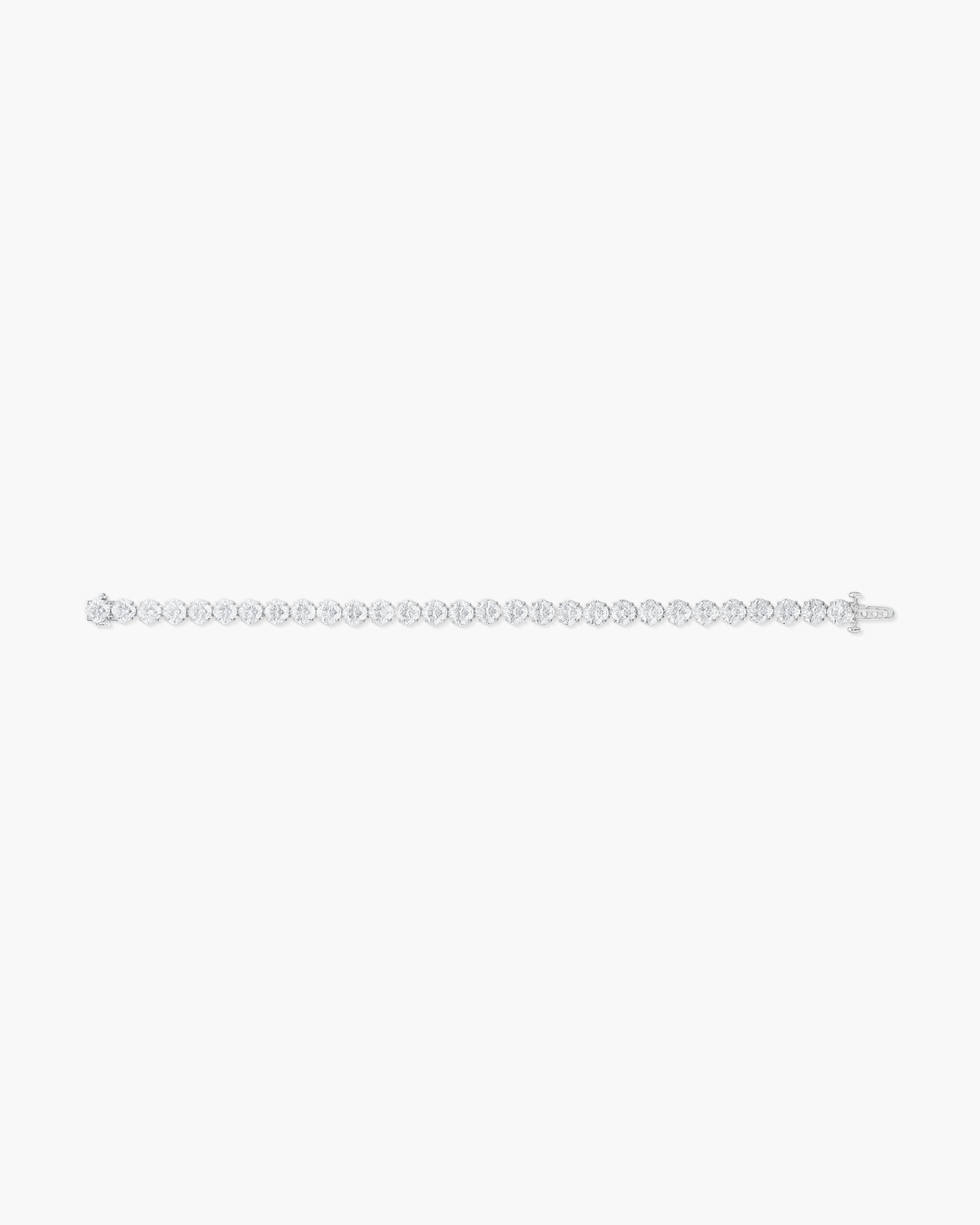 15.65 carat Cushion Cut Diamond Bracelet (0.50 carat)
